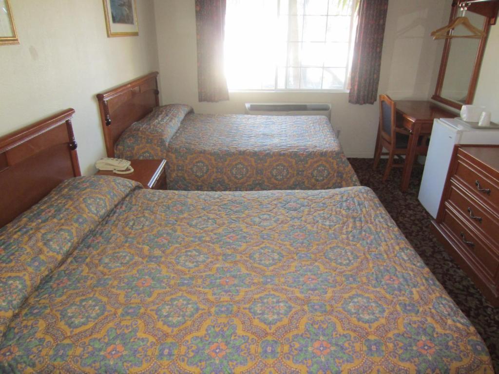 לוס אנג'לס Starlight Inn Canoga Park חדר תמונה