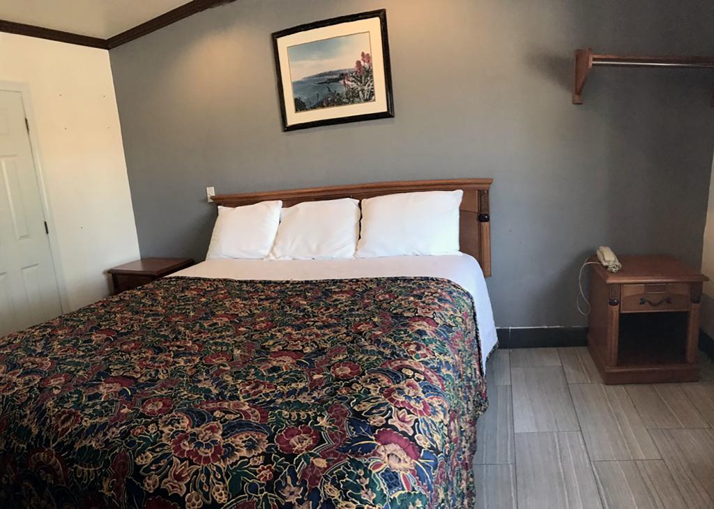 לוס אנג'לס Starlight Inn Canoga Park מראה חיצוני תמונה
