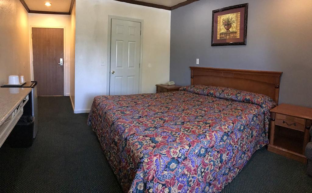 לוס אנג'לס Starlight Inn Canoga Park מראה חיצוני תמונה