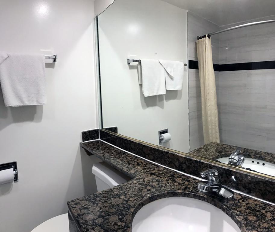 לוס אנג'לס Starlight Inn Canoga Park מראה חיצוני תמונה